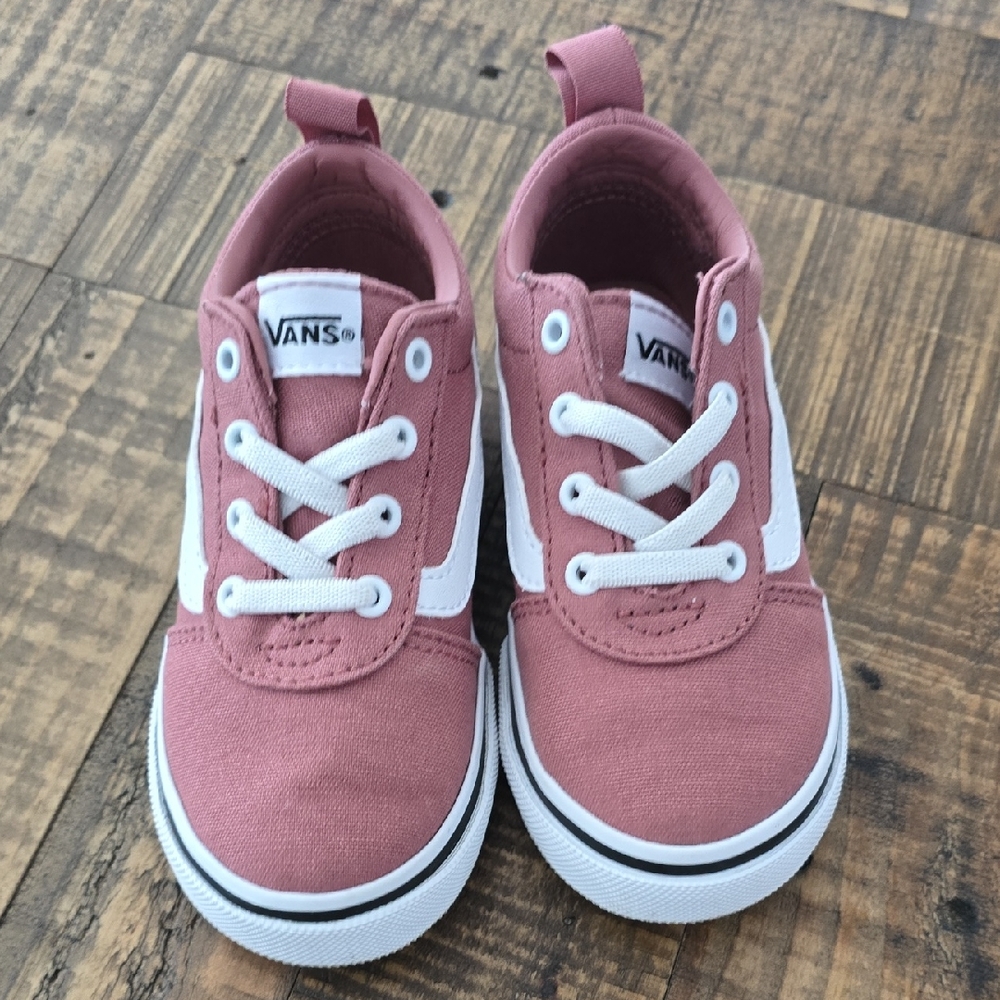 Vans Kids Sneakers in Pink and White